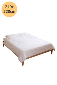 Earthle aardingsdekbedovertrek op bed, 240 x 220 cm
